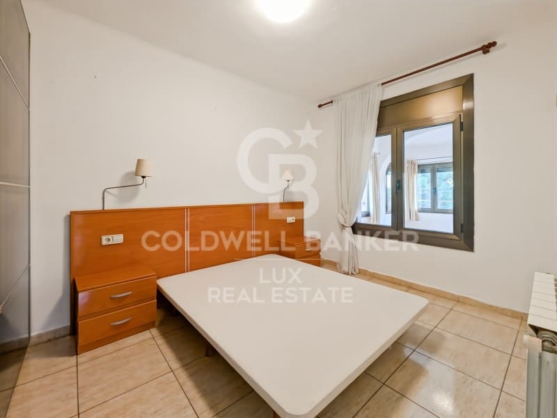 4 soverom Villa til salgs i Roses med garasje - € 367 500 (Ref: 8238928)