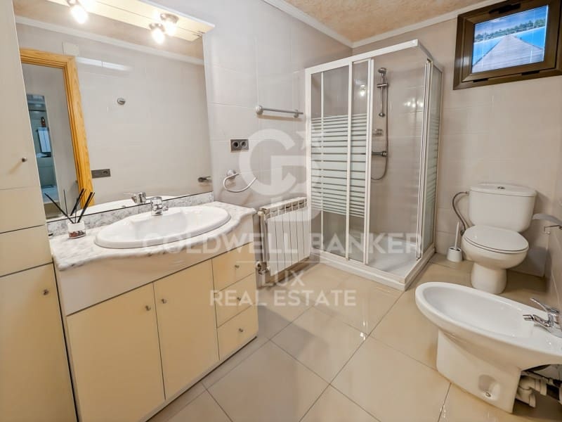 4 soverom Villa til salgs i Roses med garasje - € 367 500 (Ref: 8238928)