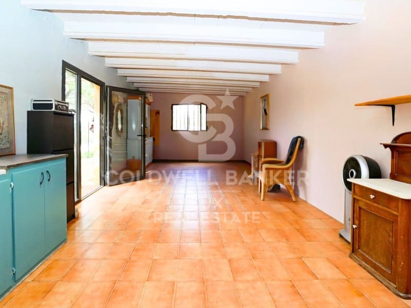 3 slaapkamer Finca/Landhuis te koop in Peralada - € 325.000 (Ref: 8245695)