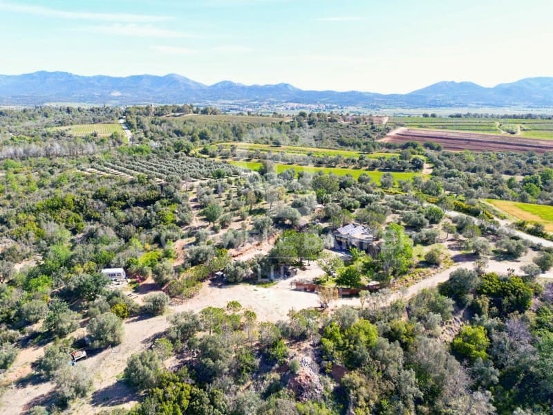 3 slaapkamer Finca/Landhuis te koop in Peralada - € 325.000 (Ref: 8245695)