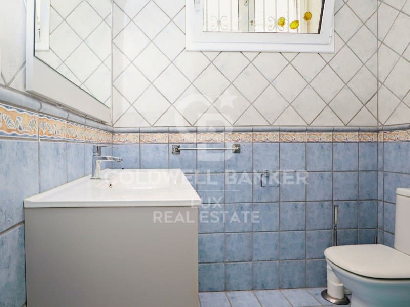 5 sovrum Villa till salu i Empuriabrava med pool garage - 799 000 € (Ref: 8247516)