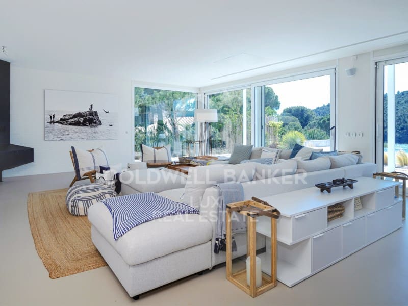 5 soveværelse Villa til salg i Colera med swimmingpool garage - € 2.950.000 (Ref: 8268030)