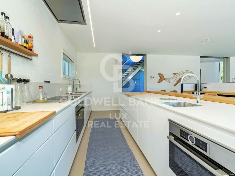 5 soveværelse Villa til salg i Colera med swimmingpool garage - € 2.950.000 (Ref: 8268030)