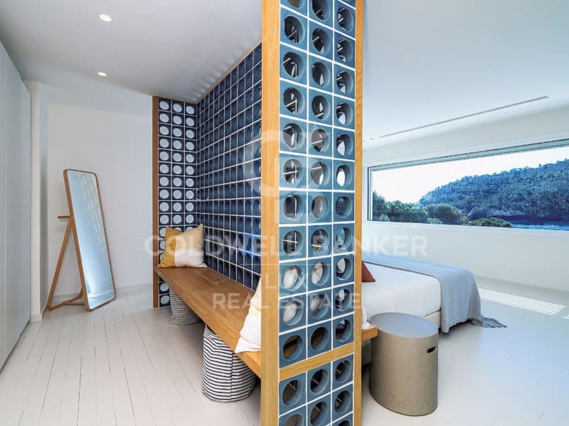 5 soveværelse Villa til salg i Colera med swimmingpool garage - € 2.950.000 (Ref: 8268030)