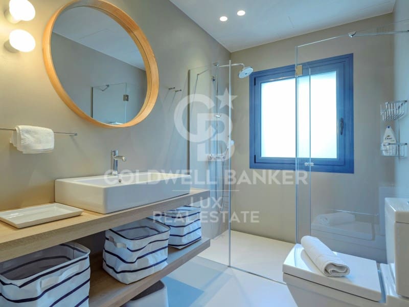 5 soveværelse Villa til salg i Colera med swimmingpool garage - € 2.950.000 (Ref: 8268030)