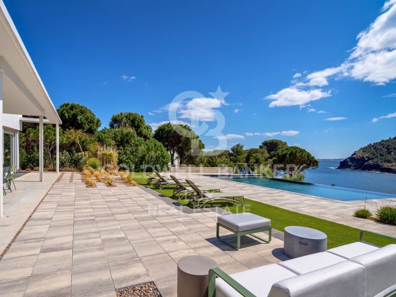 5 soveværelse Villa til salg i Colera med swimmingpool garage - € 2.950.000 (Ref: 8268030)