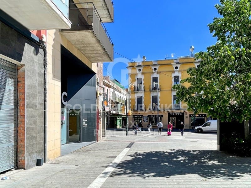 Erhverv til salg i Figueres - € 349.000 (Ref: 8327594)