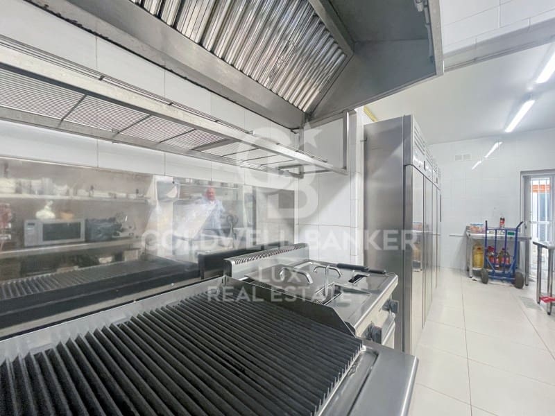 Villa/Maison à vendre à Roses - 687 400 € (Ref: 8334169)