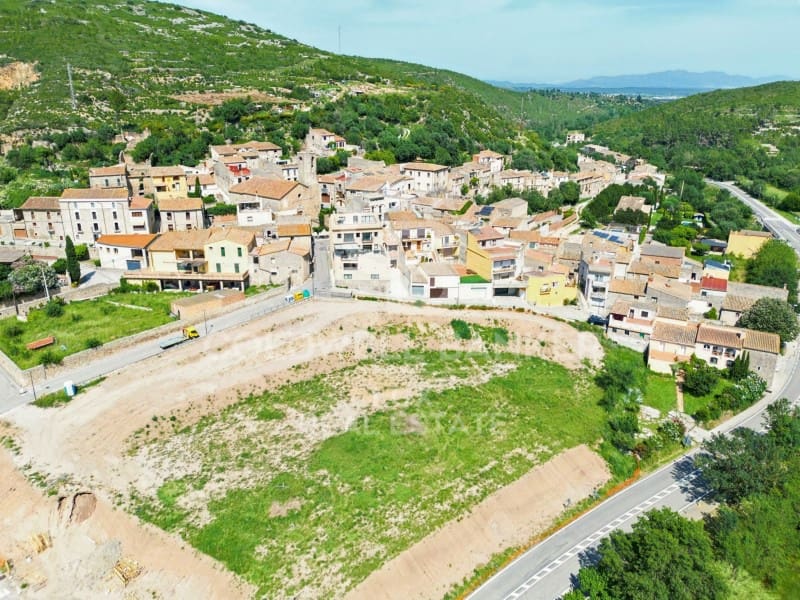 Byggetomt til salgs i Biure - € 560 000 (Ref: 8363410)