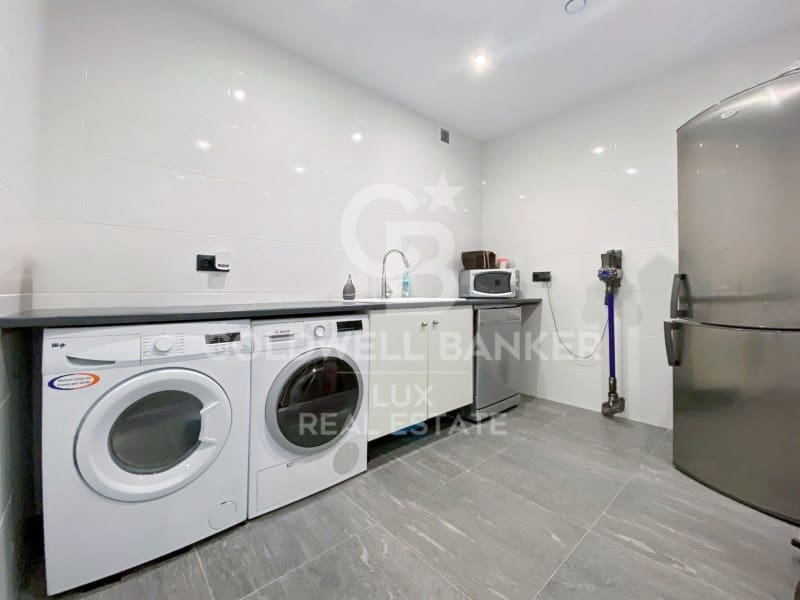 4 slaapkamer Villa te koop in Llanca met zwembad garage - € 2.110.000 (Ref: 8411799)