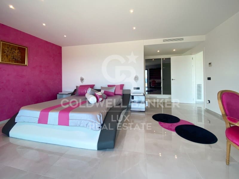 4 slaapkamer Villa te koop in Llanca met zwembad garage - € 2.110.000 (Ref: 8411799)