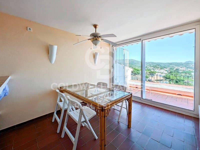 3 bedroom Villa for sale in Cadaques - € 720,000 (Ref: 8446080)