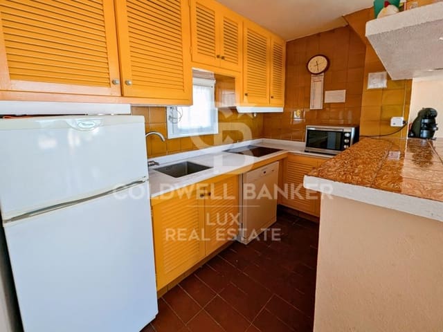 3 bedroom Villa for sale in Cadaqués - € 720,000 (Ref: 8446080)