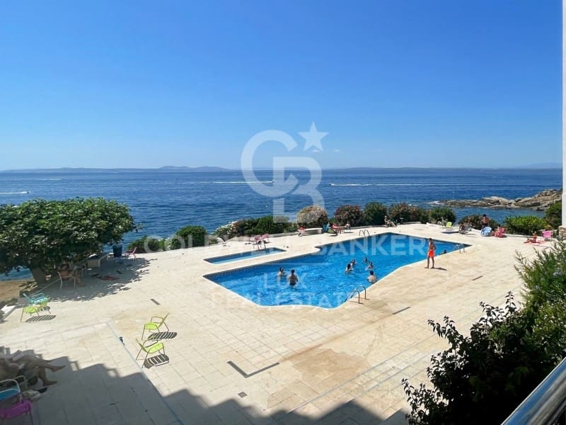 Piso de 3 habitaciones en Roses en venta - 561.000 € (Ref: 8470185)