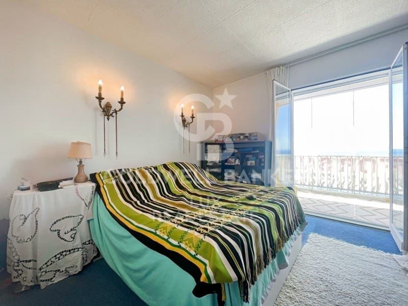 Piso de 3 habitaciones en Roses en venta - 561.000 € (Ref: 8470185)