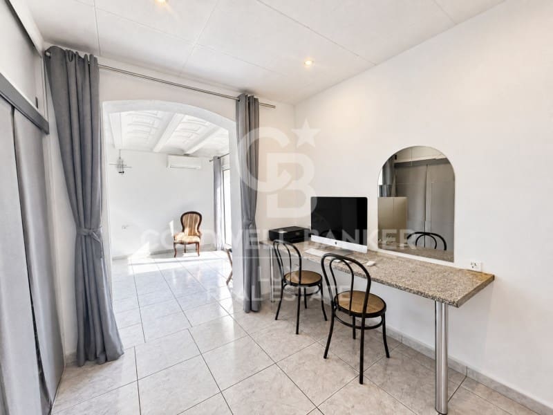 4 bedroom Villa for sale in Empuriabrava with pool garage - € 745,000 (Ref: 8487861)