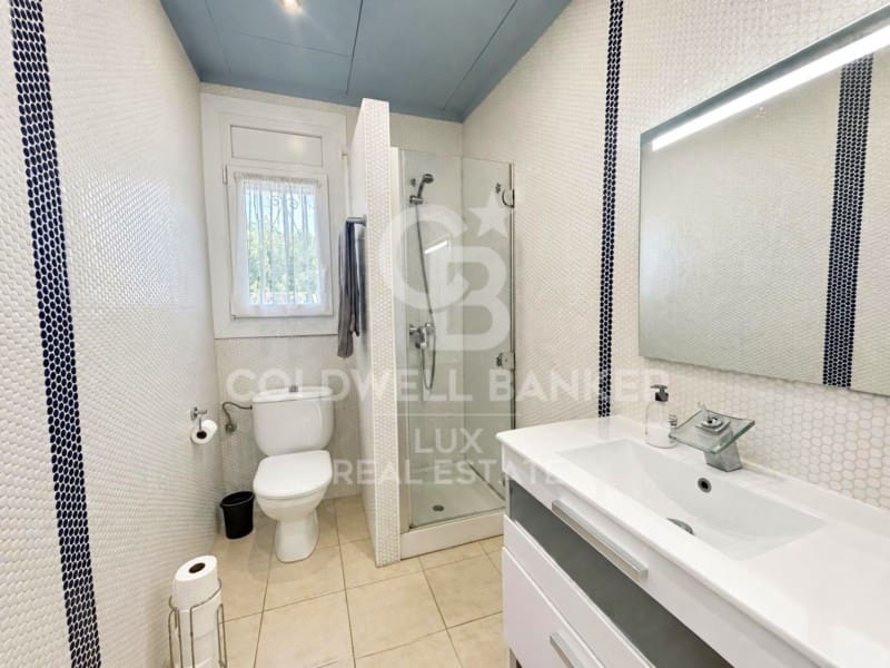 4 bedroom Villa for sale in Empuriabrava with pool garage - € 745,000 (Ref: 8487861)