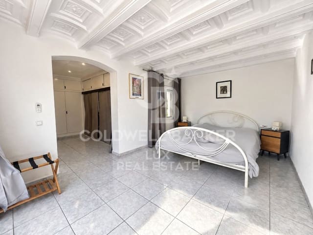 4 bedroom Villa for sale in Empuriabrava, Castelló d'Empúries with pool garage - € 745,000 (Ref: 8487861)
