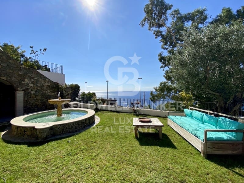 4 chambre Villa/Maison à vendre à Roses avec piscine garage - 2 550 000 € (Ref: 8534350)