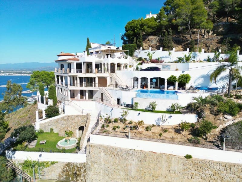 4 chambre Villa/Maison à vendre à Roses avec piscine garage - 2 550 000 € (Ref: 8534350)