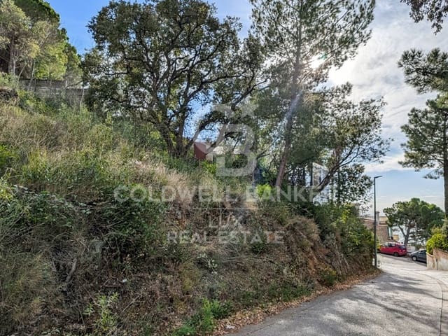 Building Plot for sale in Roses - € 499,000 (Ref: 8572481)