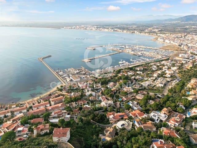 Building Plot for sale in Roses - € 499,000 (Ref: 8572481)