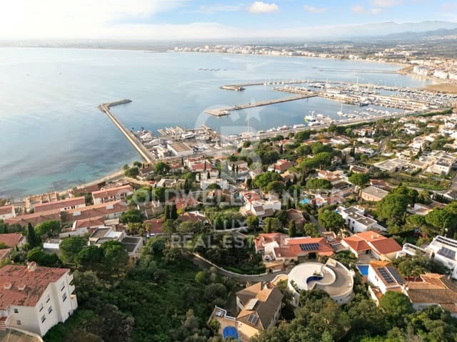 Building Plot for sale in Roses - € 499,000 (Ref: 8572481)