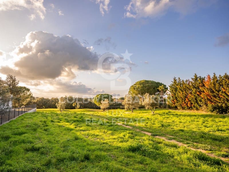 Tomt till salu i Peralada - 485 000 € (Ref: 8575207)