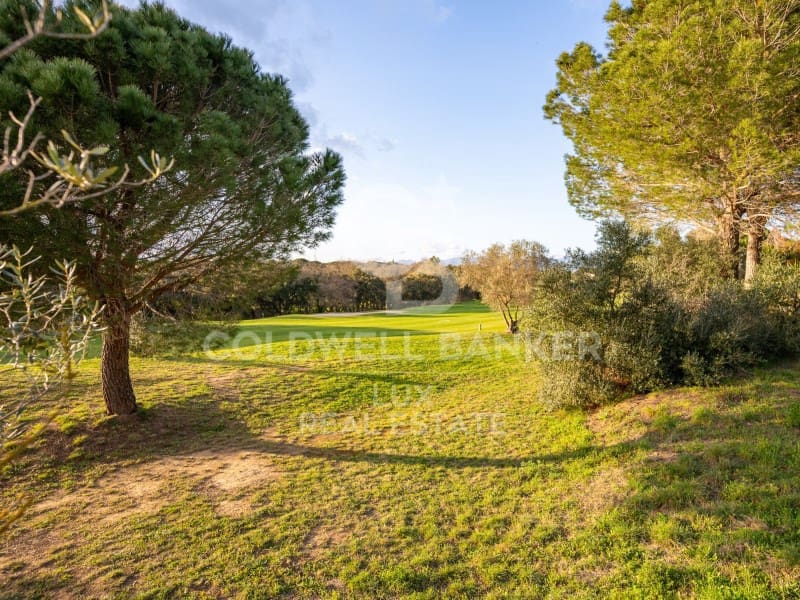 Tomt till salu i Peralada - 485 000 € (Ref: 8575207)