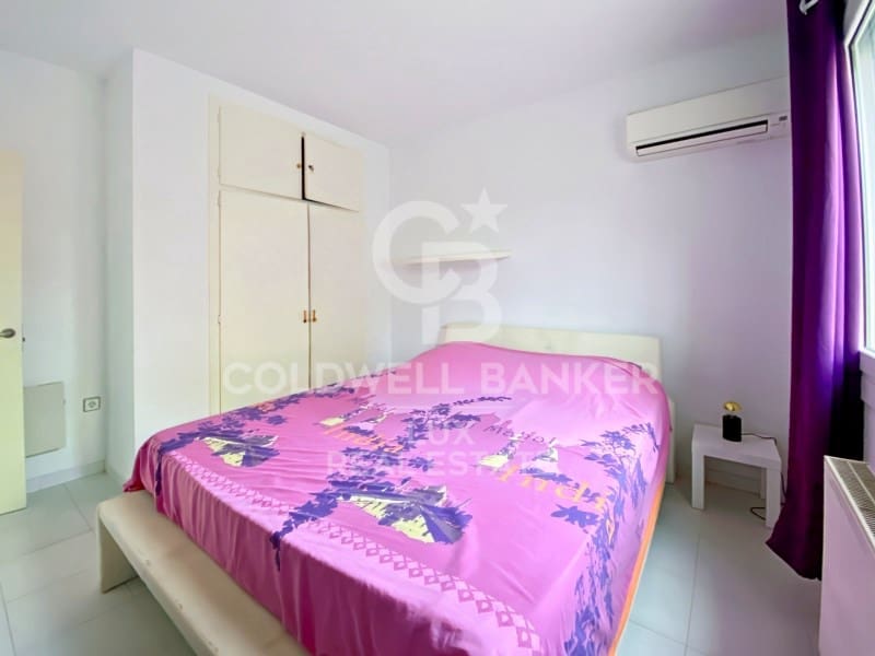 3 chambre Villa/Maison à vendre à Empuriabrava avec piscine garage - 570 000 € (Ref: 8615497)