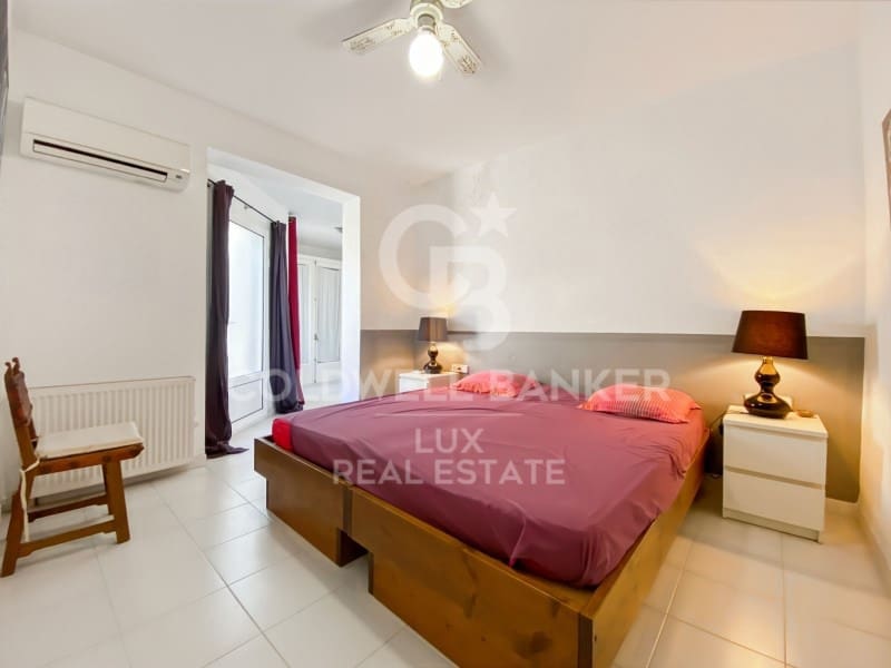 3 chambre Villa/Maison à vendre à Empuriabrava avec piscine garage - 570 000 € (Ref: 8615497)