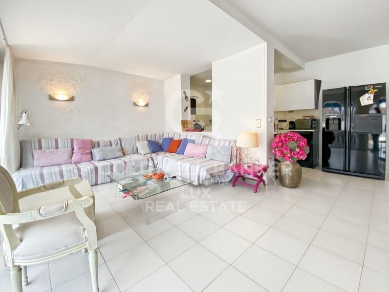 3 chambre Villa/Maison à vendre à Empuriabrava avec piscine garage - 570 000 € (Ref: 8615497)