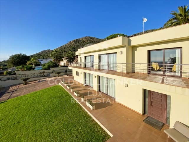 5 bedroom Villa for sale in Pau with pool garage - € 1,500,000 (Ref: 8672279)