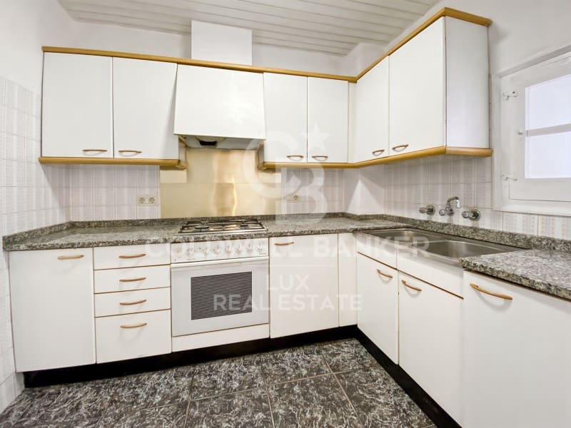 4 soveværelse Finca/Landehus til salg i Palau-saverdera med garage - € 249.000 (Ref: 8698336)