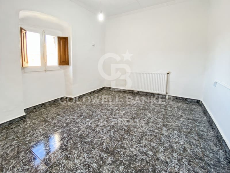 4 soveværelse Finca/Landehus til salg i Palau-saverdera med garage - € 249.000 (Ref: 8698336)