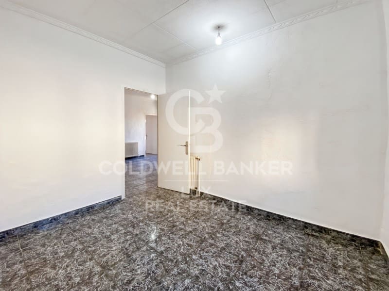 4 soveværelse Finca/Landehus til salg i Palau-saverdera med garage - € 249.000 (Ref: 8698336)