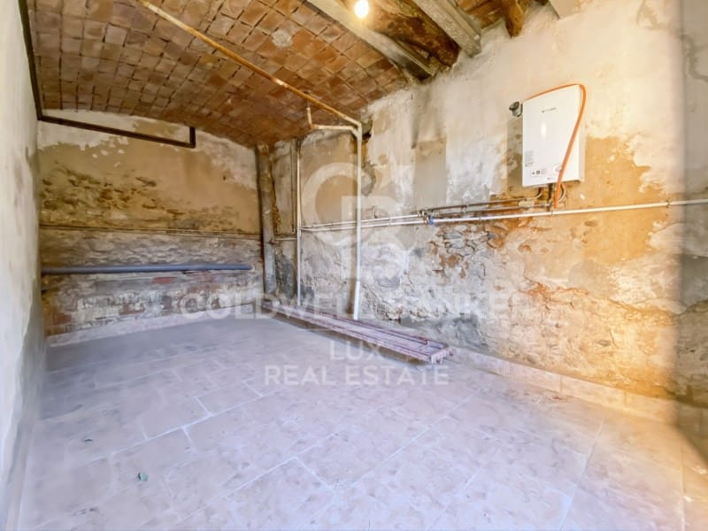 4 soveværelse Finca/Landehus til salg i Palau-saverdera med garage - € 249.000 (Ref: 8698336)