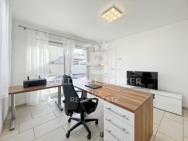 4 Zimmer Villa zu verkaufen in Empuriabrava mit Pool Garage - 1.180.000 € (Ref: 8699683)