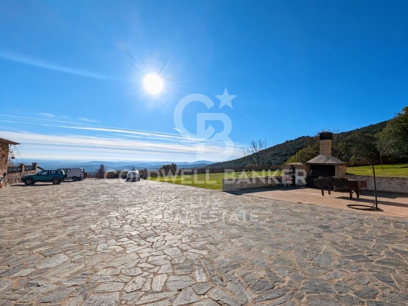 12 soveværelse Finca/Landehus til salg i Agullana med swimmingpool - € 1.550.000 (Ref: 8699684)