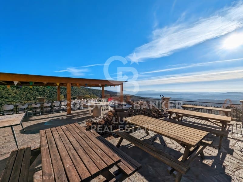 12 soveværelse Finca/Landehus til salg i Agullana med swimmingpool - € 1.550.000 (Ref: 8699684)