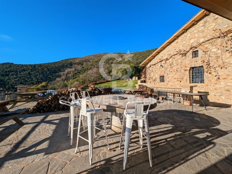 12 soveværelse Finca/Landehus til salg i Agullana med swimmingpool - € 1.550.000 (Ref: 8699684)