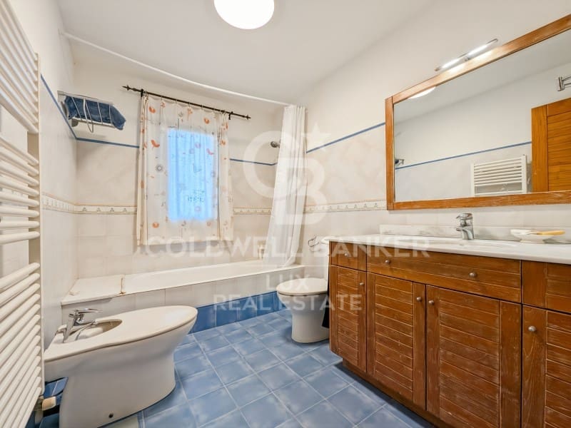 6 soverom Villa til salgs i L'Escala med svømmebasseng garasje - € 1 200 000 (Ref: 8699685)