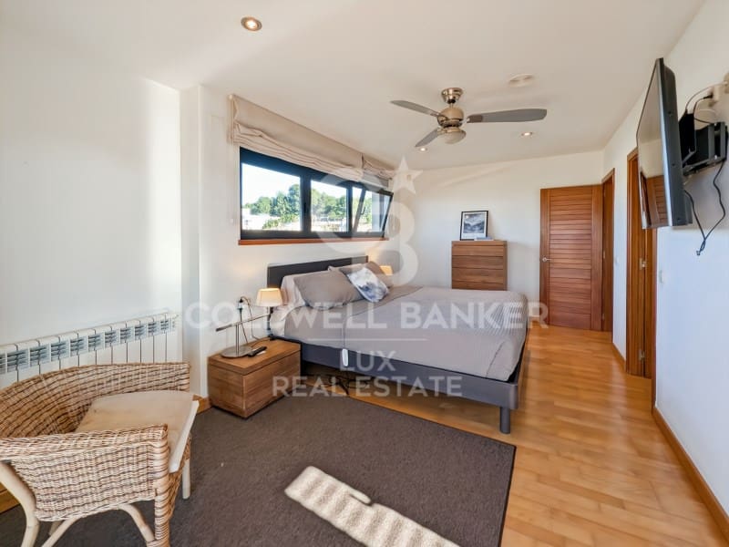 6 soverom Villa til salgs i L'Escala med svømmebasseng garasje - € 1 200 000 (Ref: 8699685)