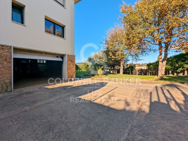 6 soverom Villa til salgs i L'Escala med svømmebasseng garasje - € 1 200 000 (Ref: 8699685)