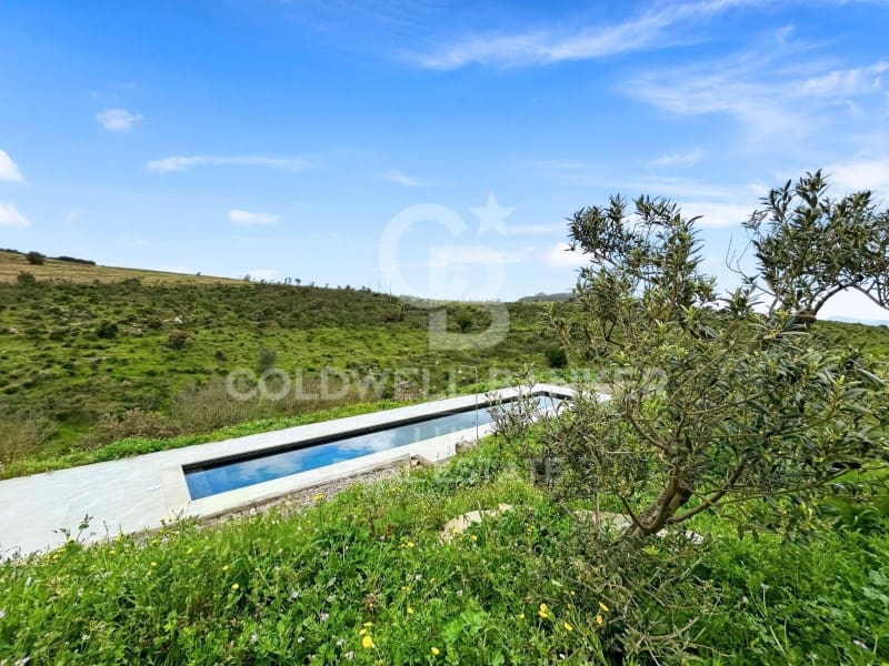 7 bedroom Finca/Country House for sale in Cadaques with pool - € 3,250,000 (Ref: 8704179)