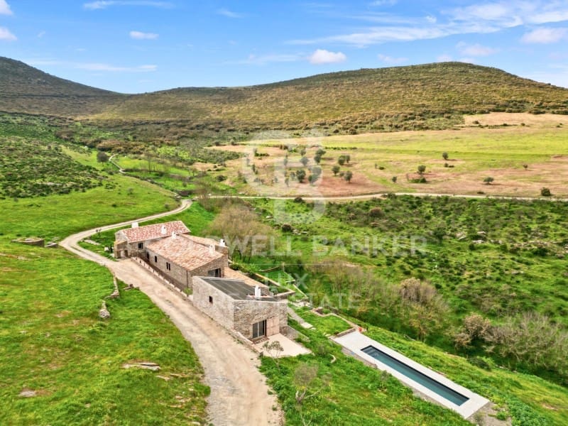 7 bedroom Finca/Country House for sale in Cadaques with pool - € 3,250,000 (Ref: 8704179)