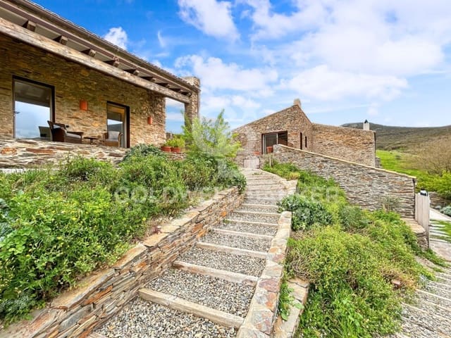 Finca/Casa Rural de 7 habitaciones en Cadaqués en venta con piscina - 3.250.000 € (Ref: 8704179)