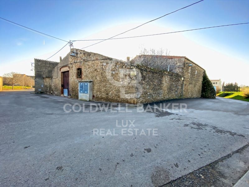 6 slaapkamer Finca/Landhuis te koop in La Tallada d'Emporda - € 545.000 (Ref: 8741803)