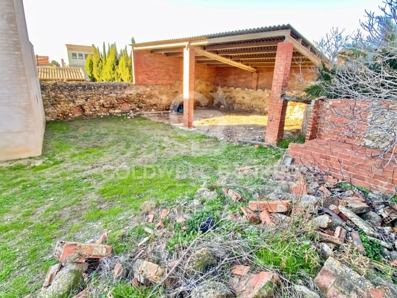 6 slaapkamer Finca/Landhuis te koop in La Tallada d'Emporda - € 545.000 (Ref: 8741803)