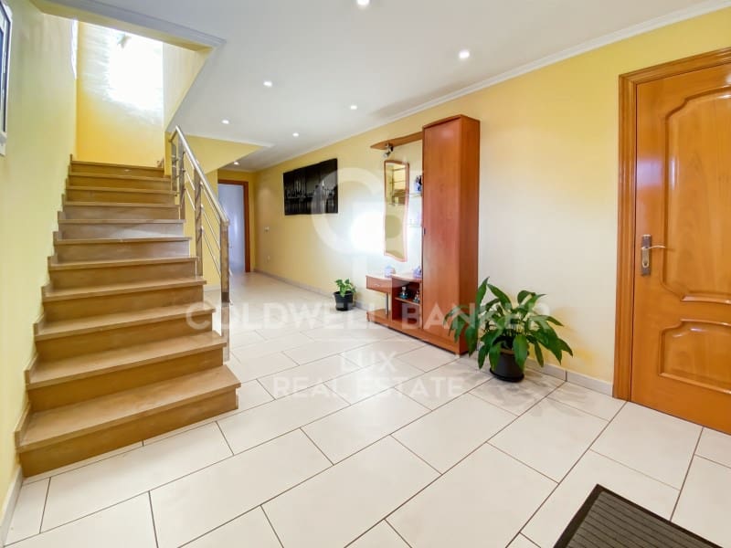 4 soveværelse Villa til salg i Vilamalla med swimmingpool garage - € 595.000 (Ref: 8756230)